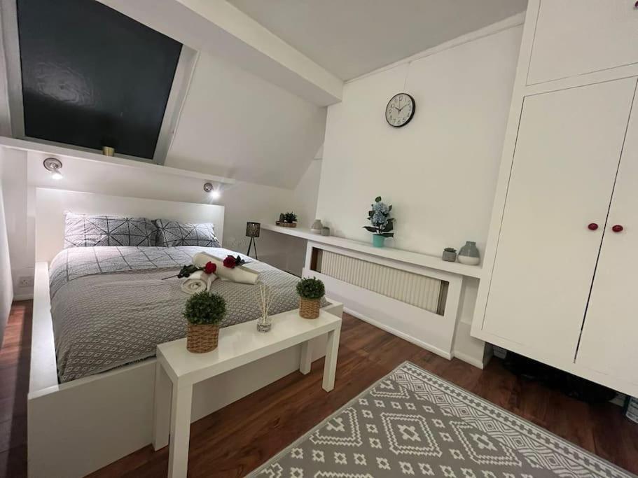 런던 Modern Cosy Studio In Barbican - Green - F2 아파트 외부 사진